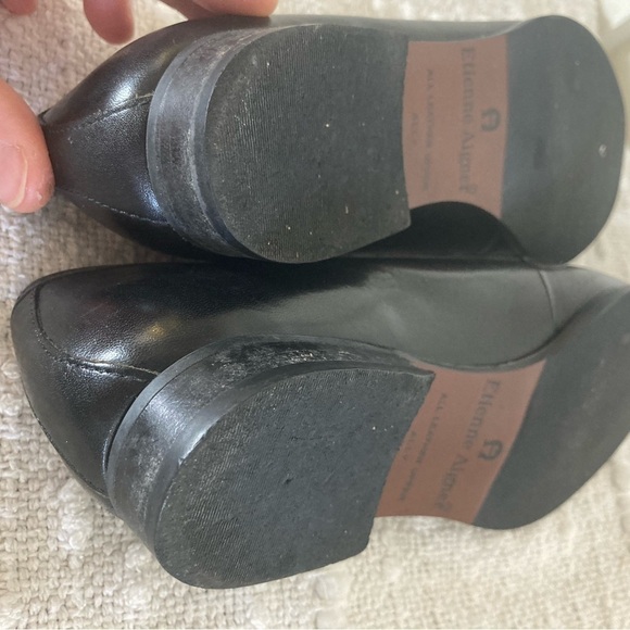 Etienne Aigner Ally all leather upper black slip on tassel loafer shoes 6N - Picture 7 of 9